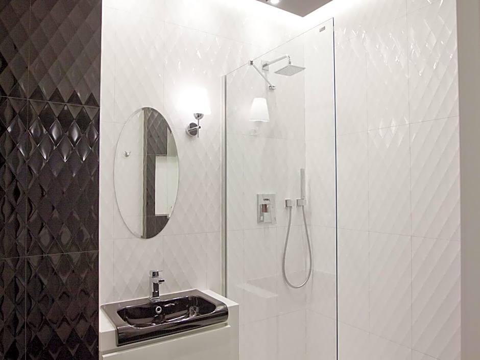 Platinum Towers Country 2 Country