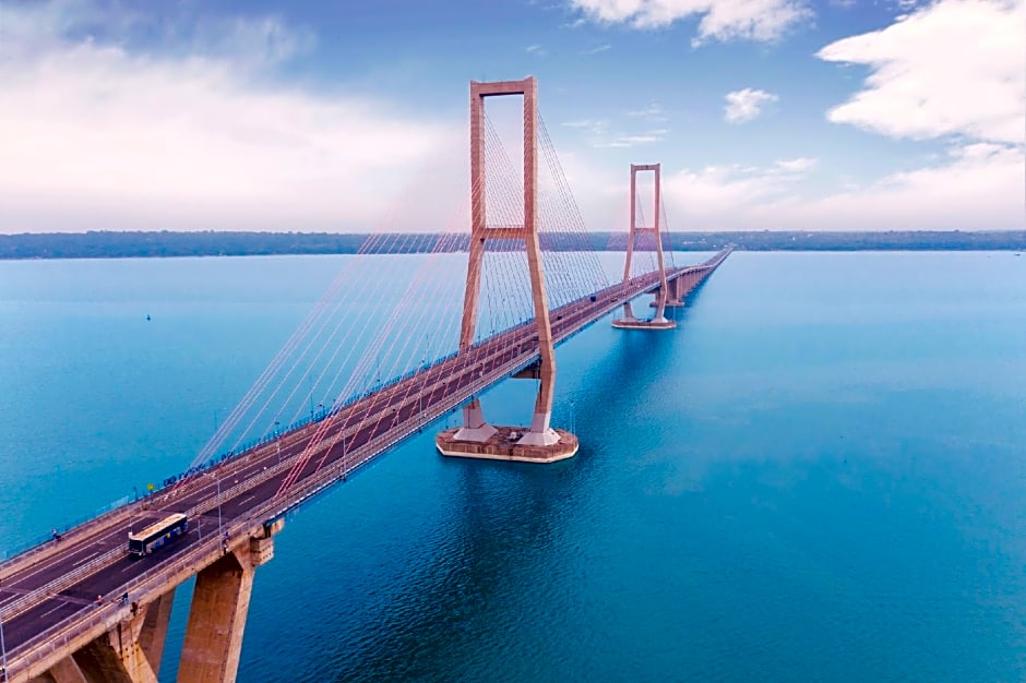 Life Hotel Stasiun Kota Surabaya