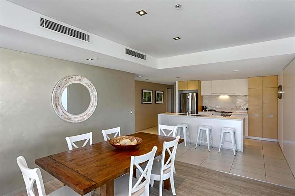 Ambience Hotel on Burleigh Beach