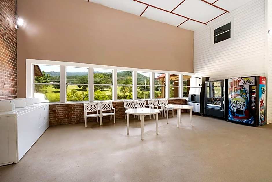Red Roof Inn Chattanooga - Lookout Mountain