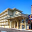 Comfort Inn & Suites At Dollywood Lane