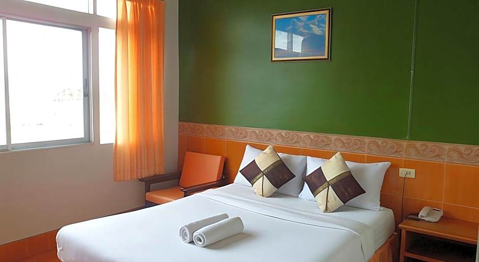 Suriwong Chumphon Hotel