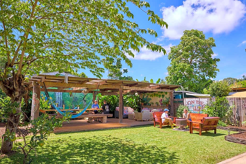 On The Wallaby Eco Lodge