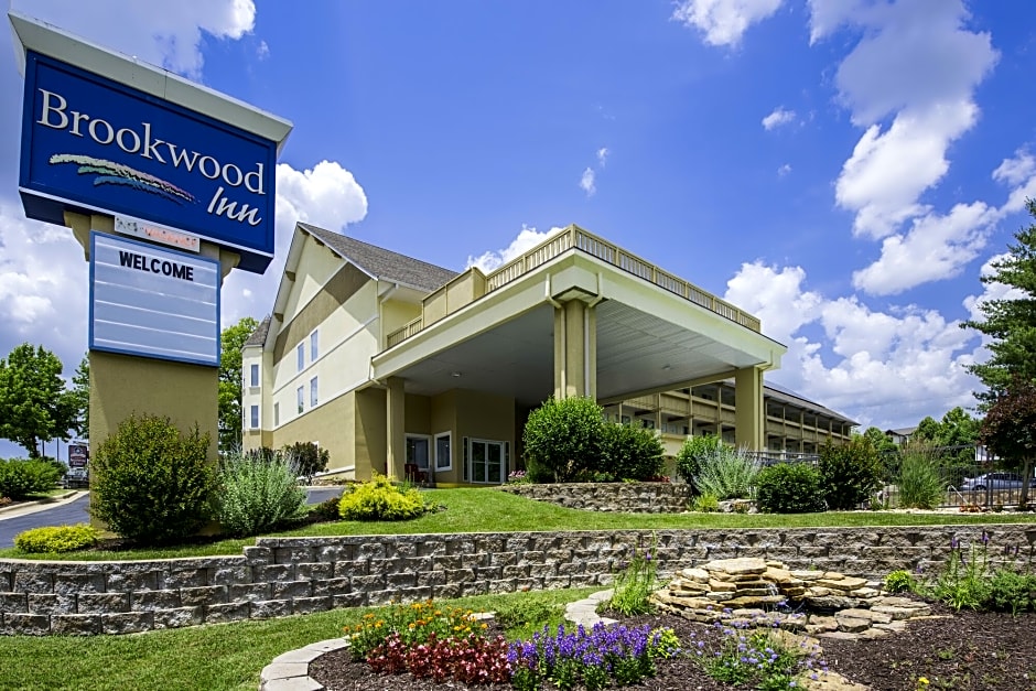 Brookwood Inn