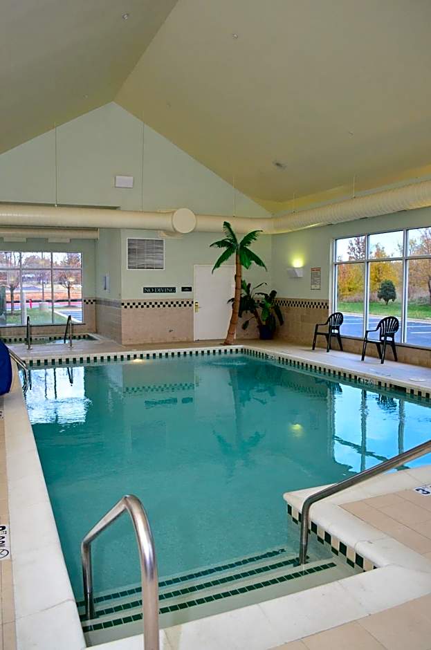 Country Inn & Suites by Radisson, Bentonville South - Rogers, AR