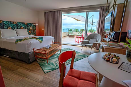 Seafront Ocean Suite with Balcony