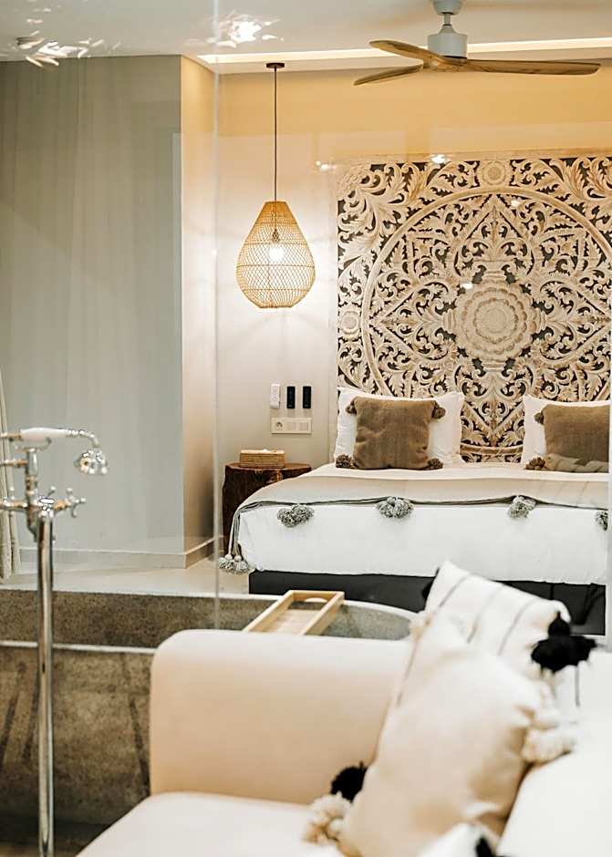 Photo 1 of 12 of Prestige Suite, Sea View