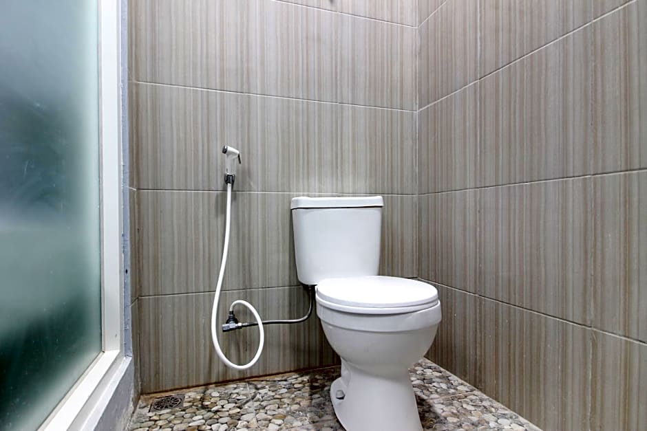 RedDoorz near Graha Saba UGM