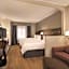 Radisson Hotel & Conference Center Rockford
