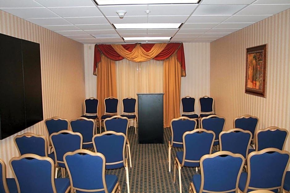 Hampton Inn & Suites Pittsburg