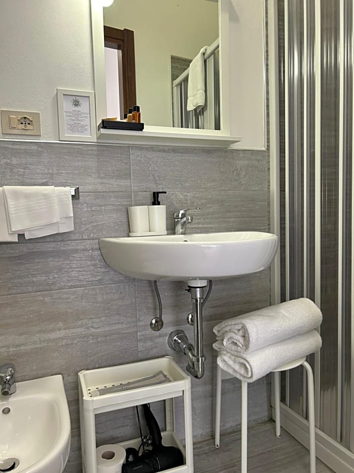Hotel Cecile