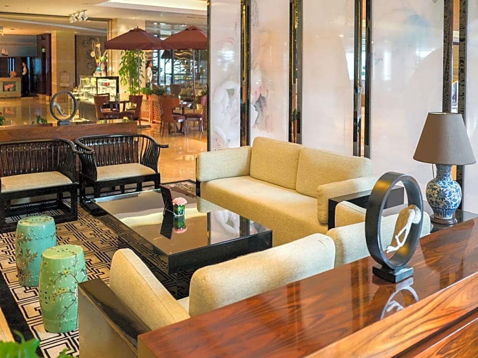 Fuyang International Trade Centre Hotel
