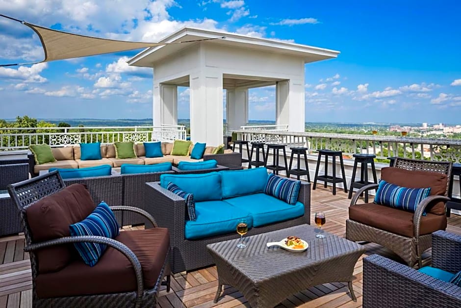 The Partridge Inn Augusta, Curio Collection by Hilton