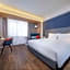 Holiday Inn Express Urumqi Station By IHG