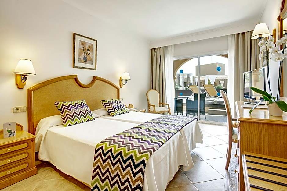 Grupotel Santa Eulària & Spa - Adults Only