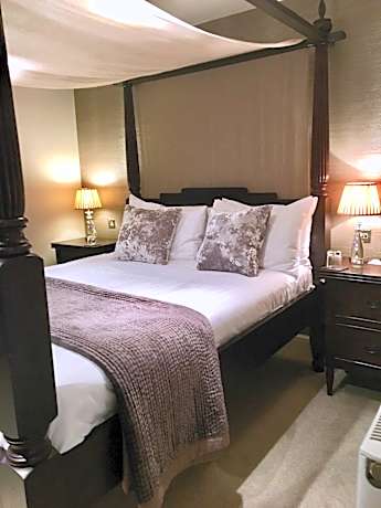 Hall Farm Hotel And Restaurant