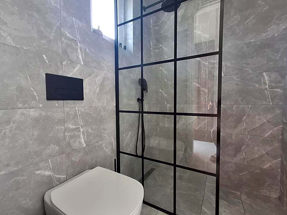 Panorama Studios & Apartments