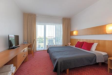 Raadimõisa Hotell