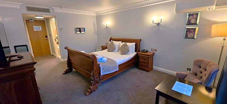 Shendish Manor Hotel