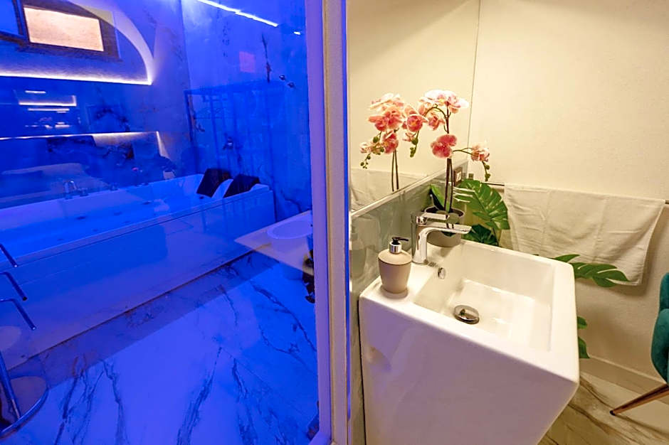 ETNEA 208 LUXURY JACUZZI SUITE Catania