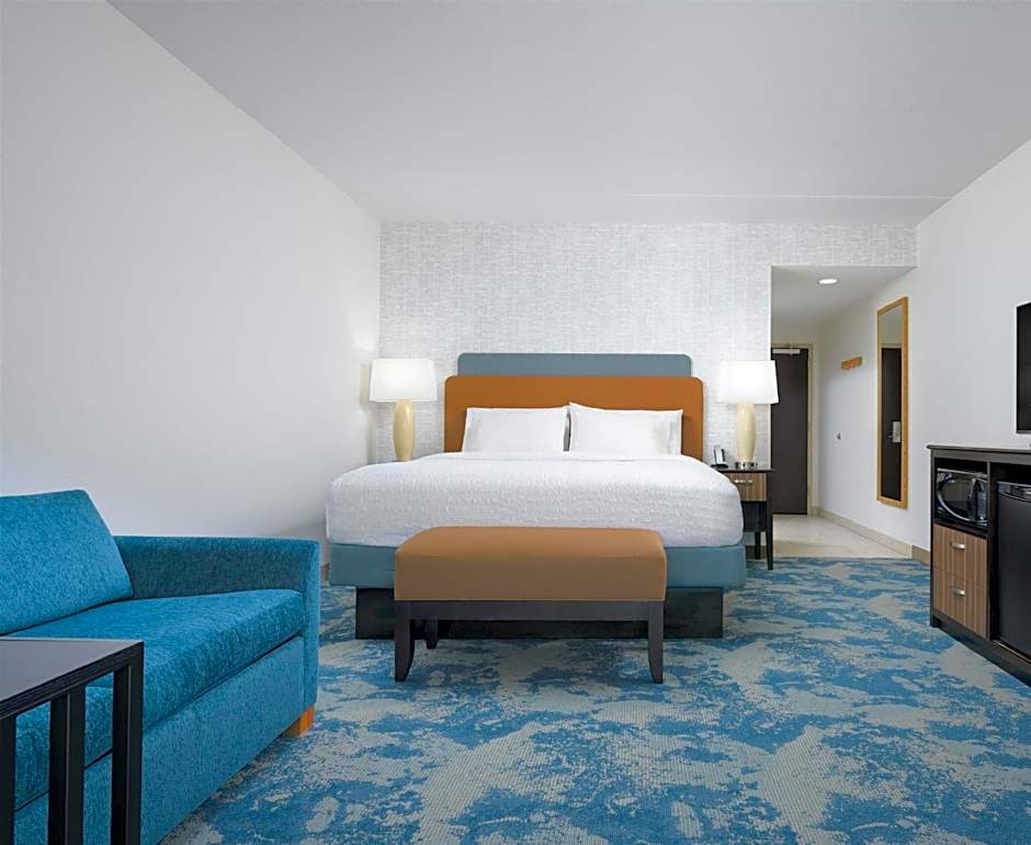 Photo 1 of 14 of Studio 1 King Bed, Hearing/Mobility Accessible, Roll in Shower