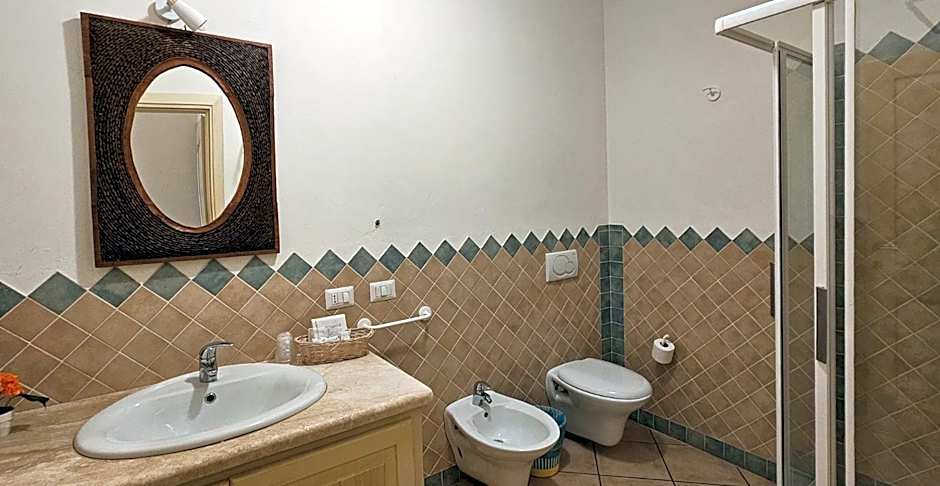Emerald Coast Hotel