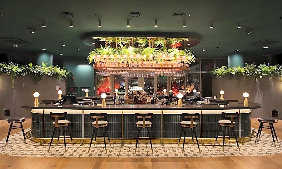 Jeju Shinhwa World Landing Resort