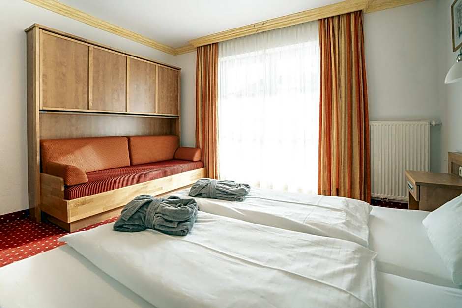 Hotel Astrid - Ski In - Ski Out