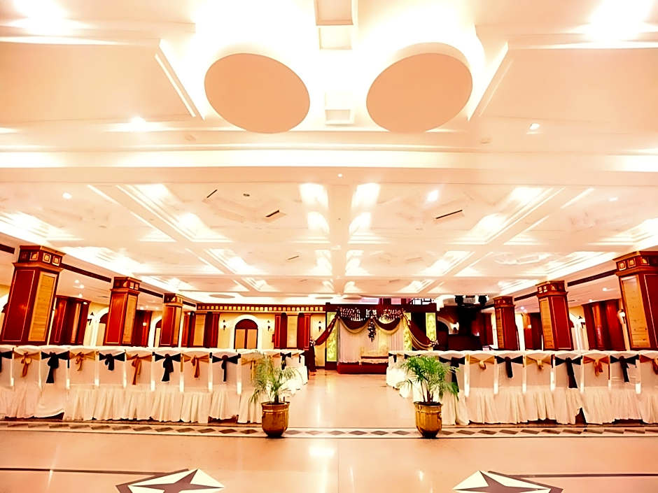 Hotel K.C. Cross Road