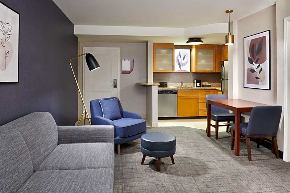 Residence Inn by Marriott Calgary Airport