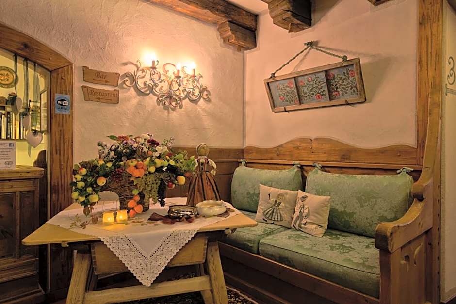 Digonera Historic Hotel B&B