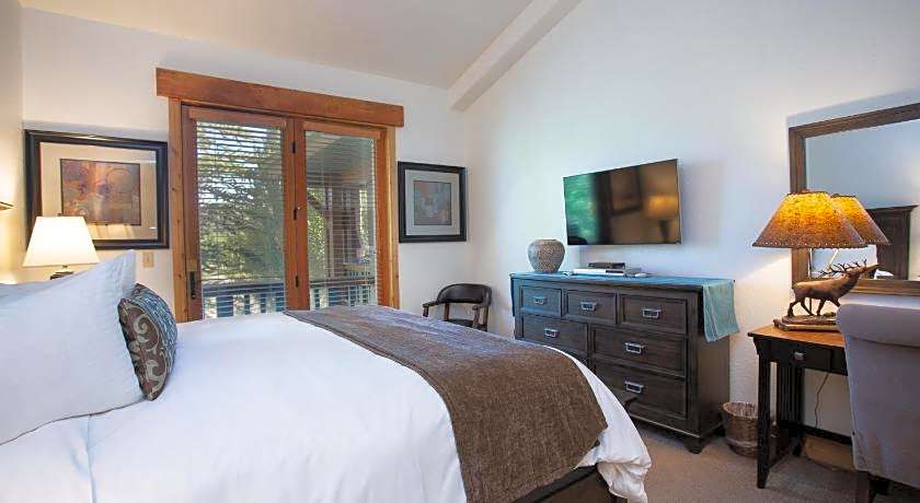 Lodges At Deer Valley