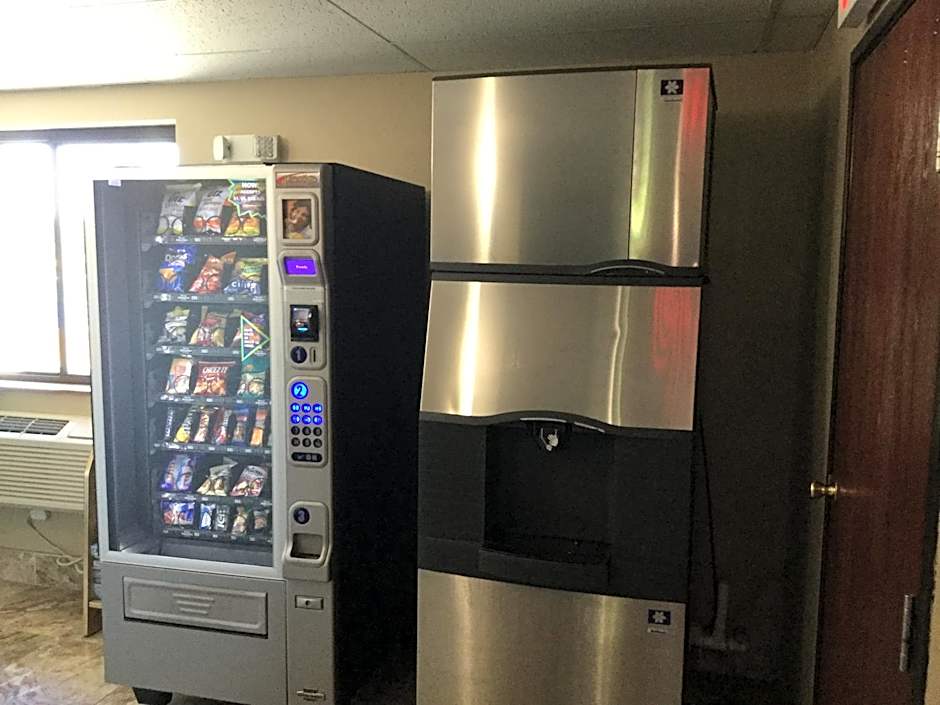 Super 8 by Wyndham Amsterdam