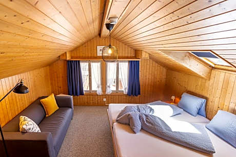 Budget Double Room with Shared Bathroom