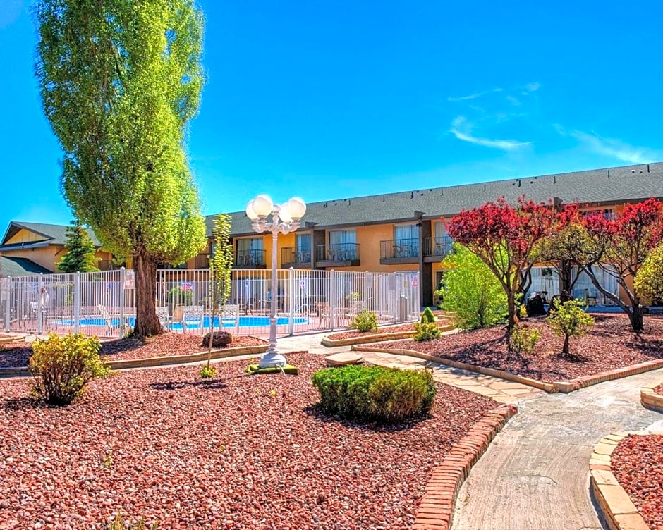 Hotel Elev8 Flagstaff I-40 Exit 198 Butler Ave