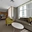 Clarion Suites Gateway
