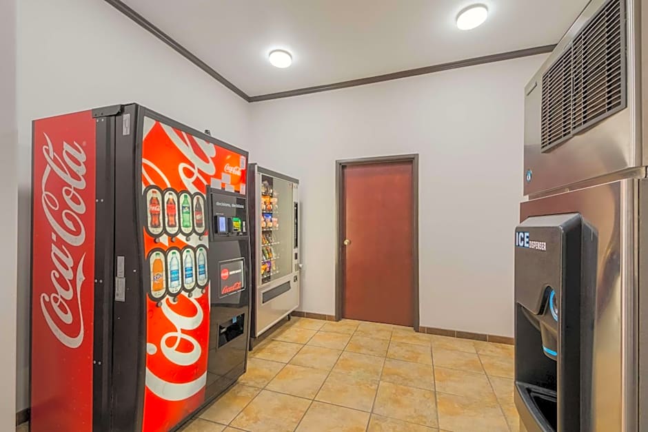 SureStay Plus Hotel by Best Western San Antonio SeaWorld