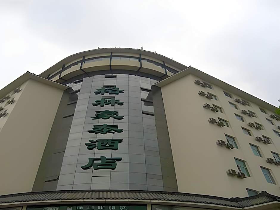Greentree Inn Yangzhou Plaza Business Hotel – Yangzhou, VA