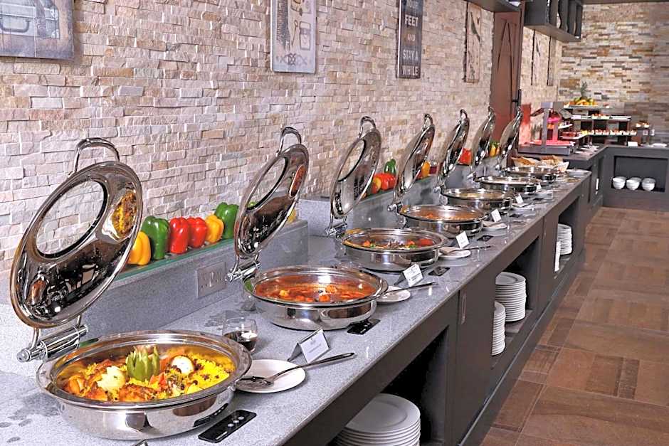 Park Regis Lotus Hotel