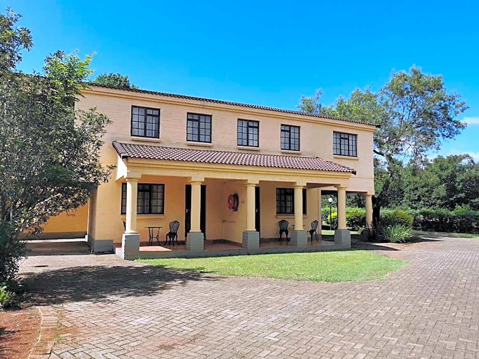 Floreat Riverside Lodge and Spa