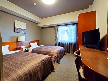 Twin Room - Non-Smoking