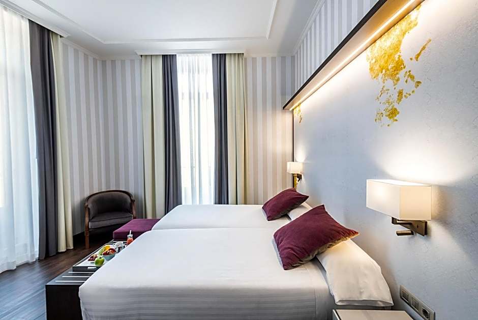 Intur Palacio San Martin