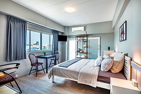 Penyos Service Apartment