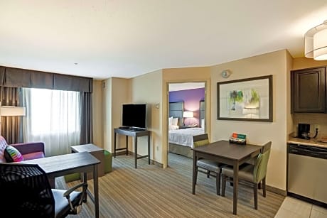 2 Double 1 Bedroom Suite Non-Smoking