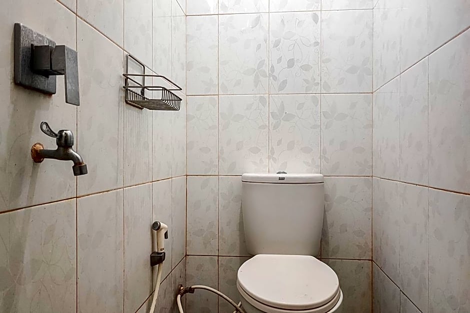 RedDoorz Syariah @ Penginapan Citra Alam 2