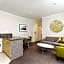 Clarion Suites Gateway