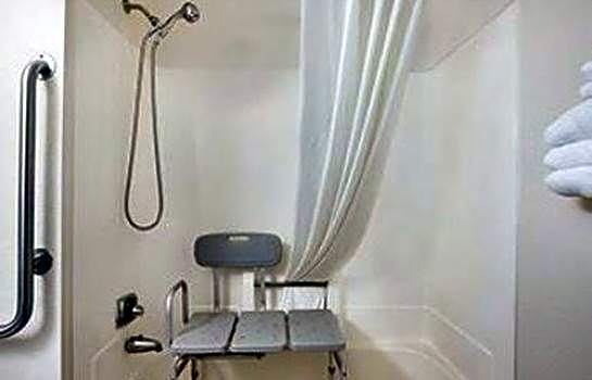 Travelodge by Wyndham La Porte/Michigan City Area