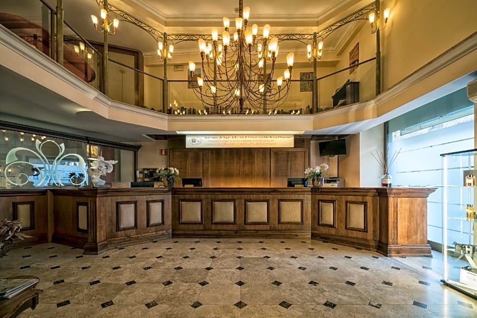 Hotel Laurus Al Duomo