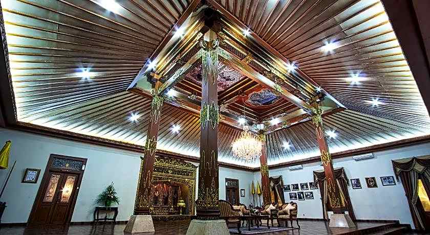 Kusuma Sahid Prince Solo Hotel