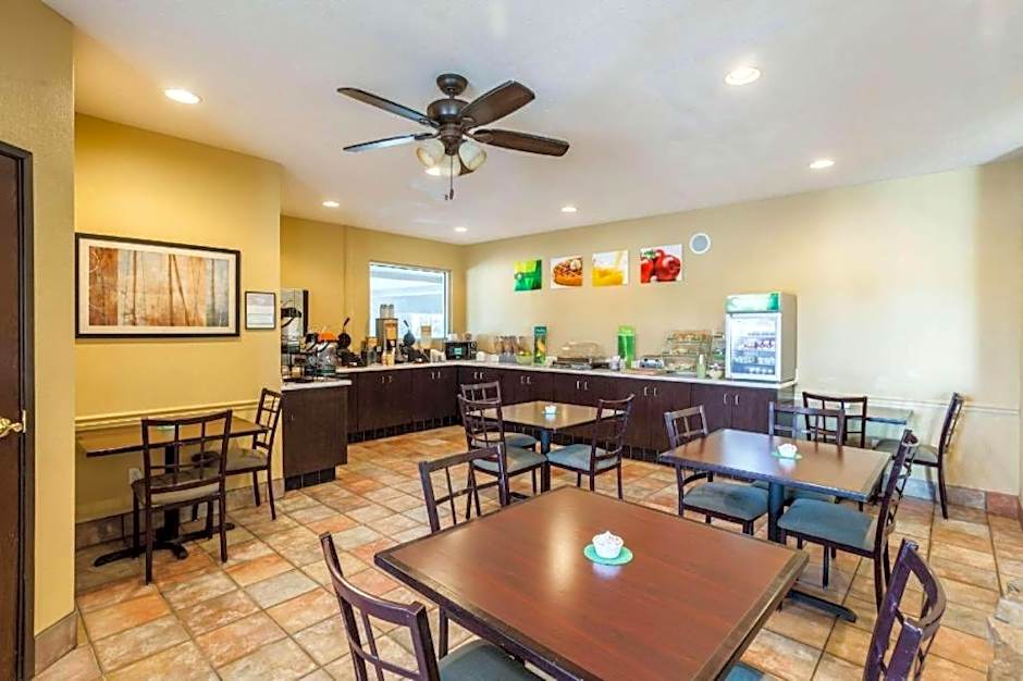 Quality Inn & Suites Lincoln